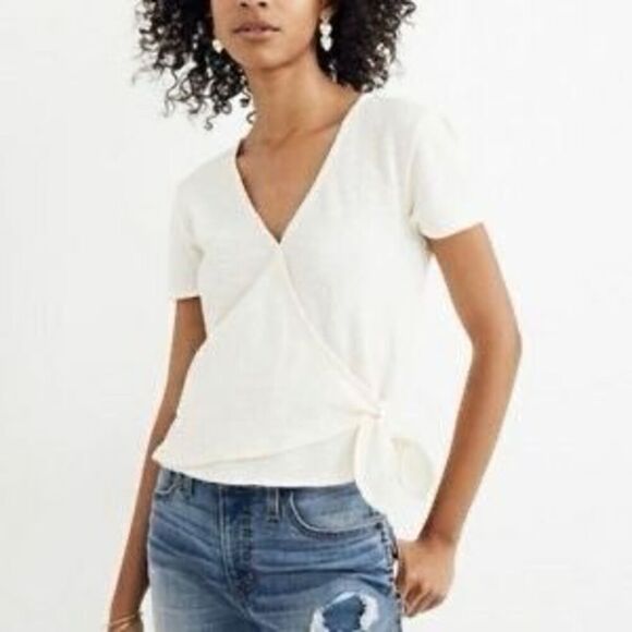 ✨Madewell Texture & Thread Tie Front Wrap Ivory  Sz Medium Top✨ - Picture 2 of 11